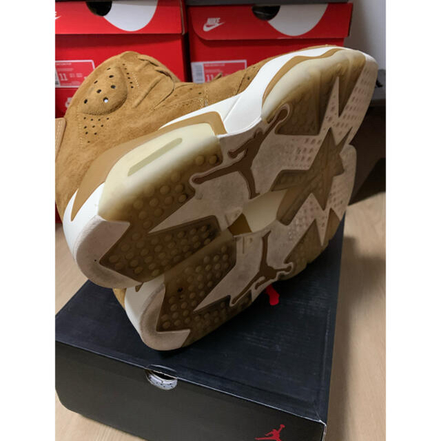 NIKE(ナイキ)のnike air jordan 6 retro wheat 美品 28.5cm  メンズの靴/シューズ(スニーカー)の商品写真