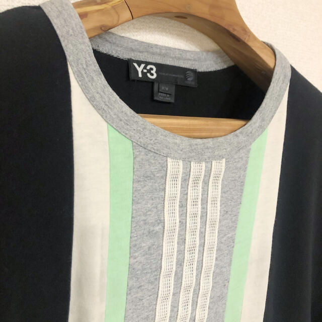 Y-3(ワイスリー)のY-3 カットソー ブラック　Mサイズ メンズのトップス(Tシャツ/カットソー(半袖/袖なし))の商品写真