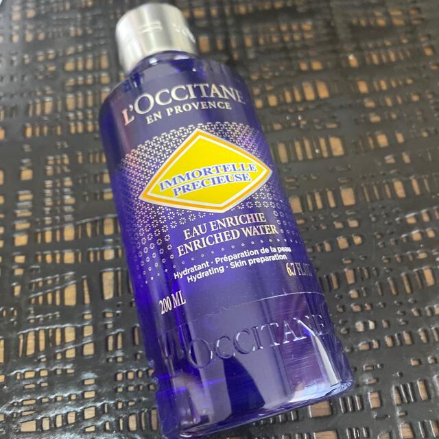 L'OCCITANE(ロクシタン)の　ロクシタン イモーテル エクストラフェイスウォーター 200ml コスメ/美容のスキンケア/基礎化粧品(化粧水/ローション)の商品写真