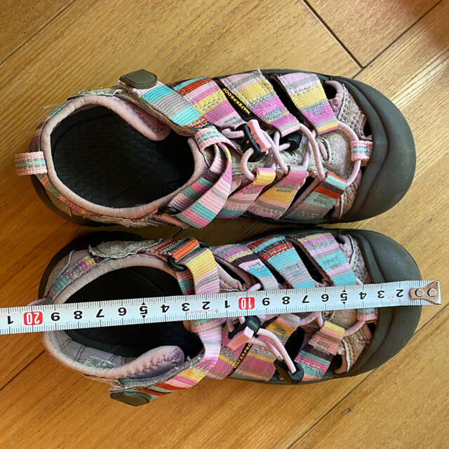 KEEN(キーン)の値下げ！KEEN✳︎キッズサンダル キッズ/ベビー/マタニティのキッズ靴/シューズ(15cm~)(サンダル)の商品写真