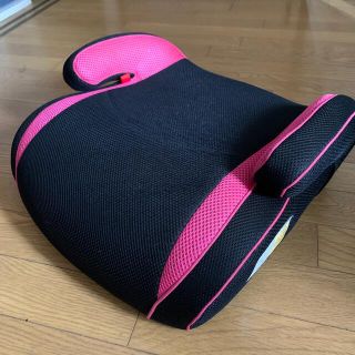 ジュニアシート(自動車用チャイルドシート本体)