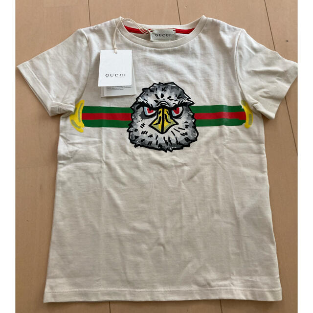 期間限定値下げ　GUCCI キッズ　半袖Tシャツ　新品未使用のサムネイル