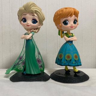 ディズニー(Disney)のQposket フィギュア　エルサ　アナ　アナと雪の女王(フィギュア)