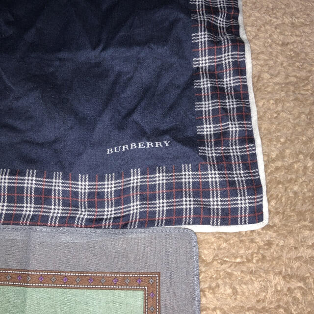 BURBERRY(バーバリー)のBurberryハンカチ レディースのファッション小物(ハンカチ)の商品写真