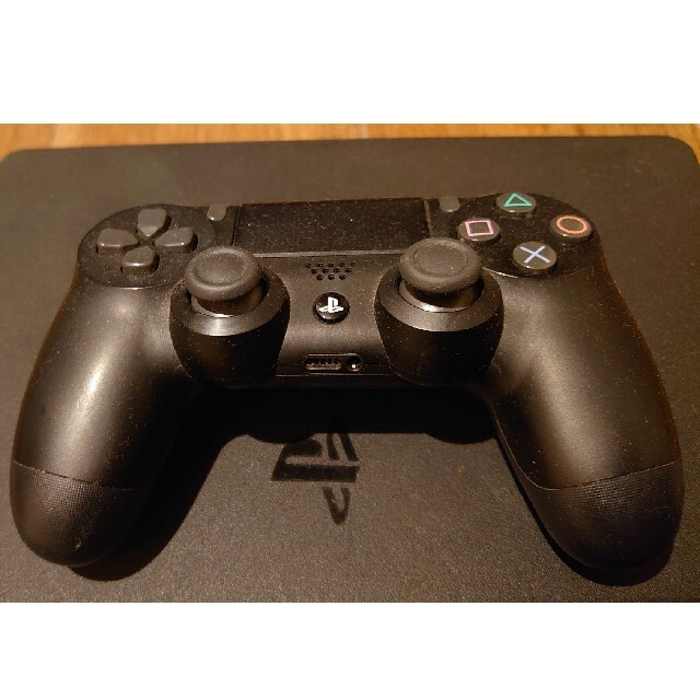 ps4 slim CUH-2200AB01