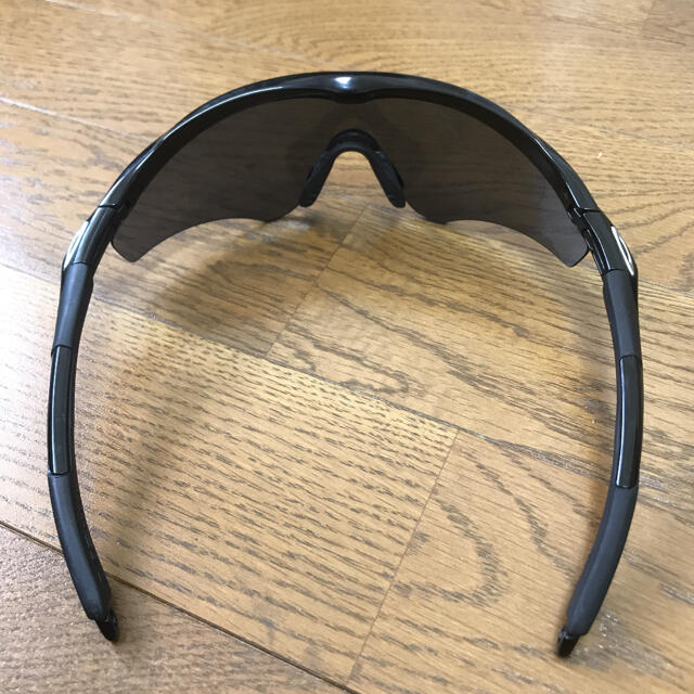 Oakley(オークリー)のオークリー　サングラス　専用ケース付き メンズのファッション小物(サングラス/メガネ)の商品写真