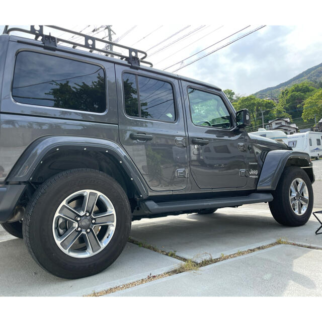 Jeep(ジープ)のjeep wrangler アルミリベット40個　ラングラー  自動車/バイクの自動車(車外アクセサリ)の商品写真