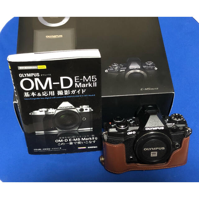 OLYMPUS(オリンパス)のOLYMPUS OM-D E-M5 Mark II スマホ/家電/カメラのカメラ(ミラーレス一眼)の商品写真