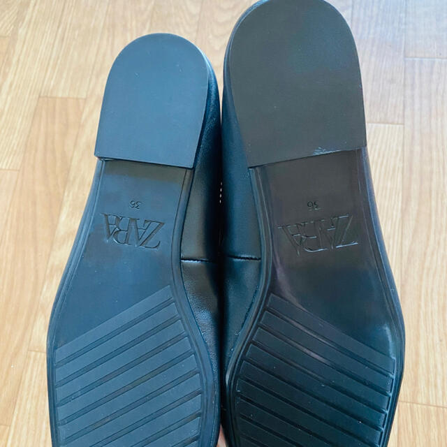 ZARA(ザラ)の新品未使用品！ZARA フラット　シューズ　黒　36 レディースの靴/シューズ(ハイヒール/パンプス)の商品写真