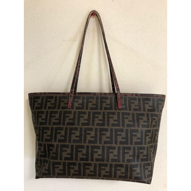 レディース専用！　FENDI ＊ トートバッグ  ズッカ柄　♡正規品♡