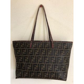 フェンディ(FENDI)の専用！　FENDI ＊ トートバッグ  ズッカ柄　♡正規品♡(トートバッグ)