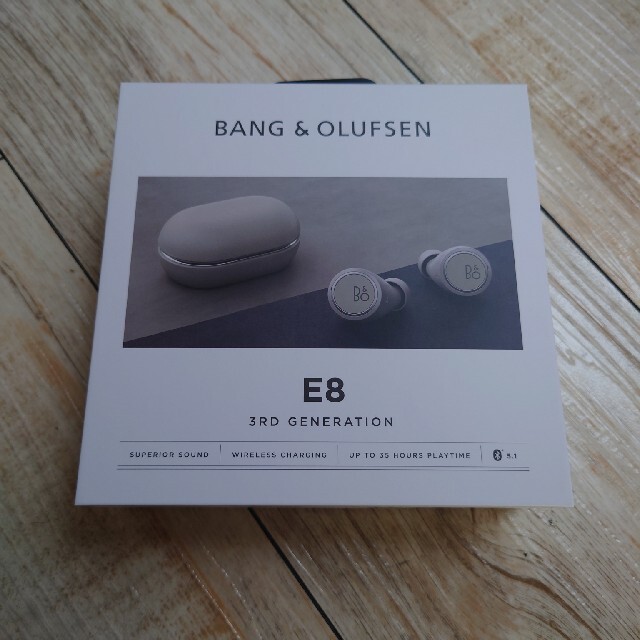 オーディオ機器BANG & OLUFSEN　Beoplay E8 3rd Gen