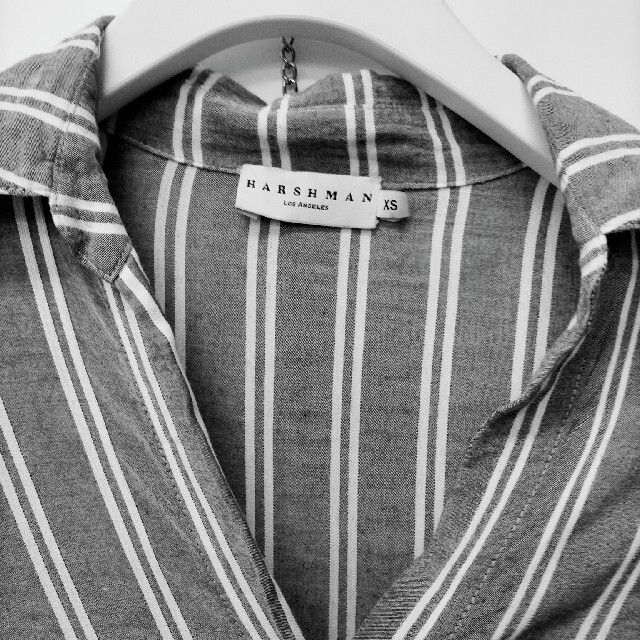 HARSHMAN 袖リボンストライプシャツ レディースのトップス(シャツ/ブラウス(長袖/七分))の商品写真