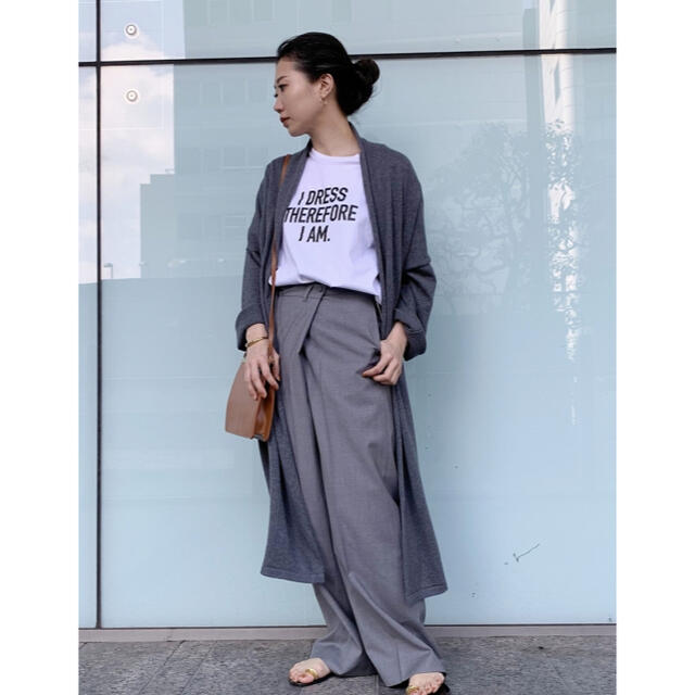 L'Appartement DEUXIEME CLASSE(アパルトモンドゥーズィエムクラス)のAP STUDIO I DRESS Tシャツ レディースのトップス(Tシャツ(半袖/袖なし))の商品写真