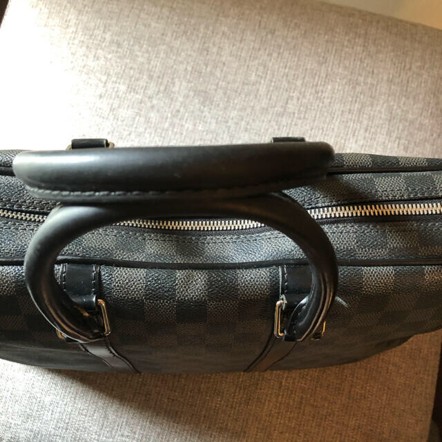 LOUIS VUITTON(ルイヴィトン)のLOUIS VUITTON ダミエグラフィット N41125 メンズのバッグ(ビジネスバッグ)の商品写真