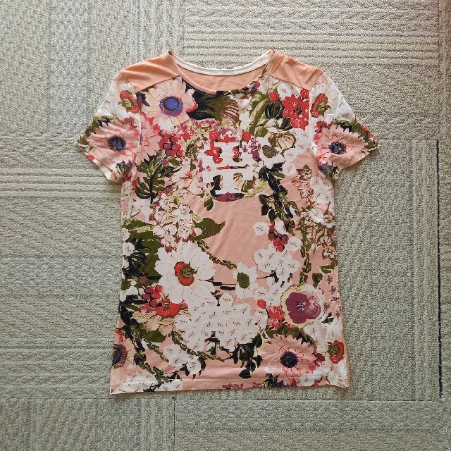 Tory Burch(トリーバーチ)の美品Tory Burch半袖Tシャツ⭐XS花柄ピンク レディースのトップス(Tシャツ(半袖/袖なし))の商品写真