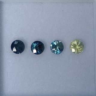 お手頃☆サファイア　約3mm×4ピースセット　合計約0.68ct(各種パーツ)