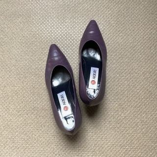 アカクラ(Akakura)のvintage heel pumps(ハイヒール/パンプス)