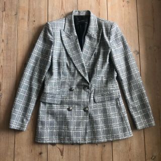 ザラ(ZARA)の【美品】ZARA チェック柄テーラードジャケット　ダブルテーラード　ザラ(テーラードジャケット)