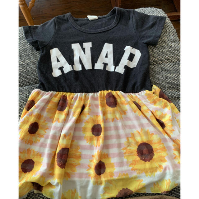 ANAP(アナップ)の即決★ANAP★アナップ★可愛い向日葵柄の半袖ワンピース★100★ひまわり キッズ/ベビー/マタニティのキッズ服女の子用(90cm~)(ワンピース)の商品写真