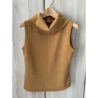 ザラ(ZARA)のベージュノースリーブ　美品(カットソー(半袖/袖なし))