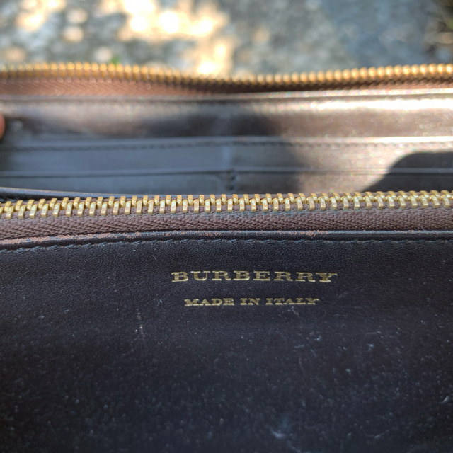 BURBERRY(バーバリー)の【美品】バーバリー男女兼用財布 メンズのファッション小物(長財布)の商品写真