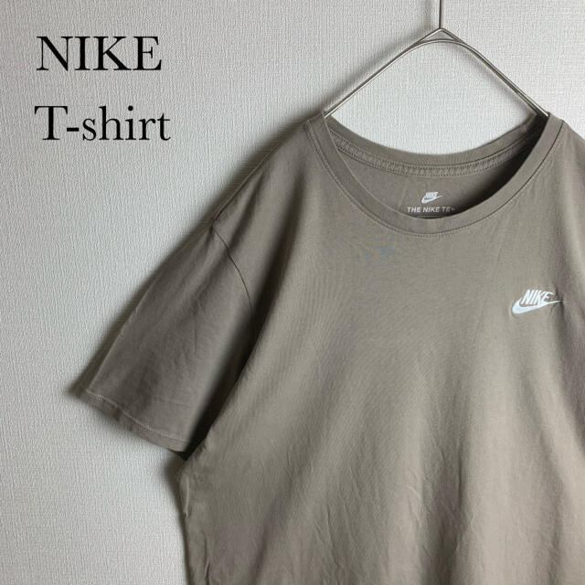 NIKE(ナイキ)のUS ビンテージ 古着 ナイキ NIKE ワンポイント 刺繍 ロゴ Tシャツ メンズのトップス(Tシャツ/カットソー(半袖/袖なし))の商品写真