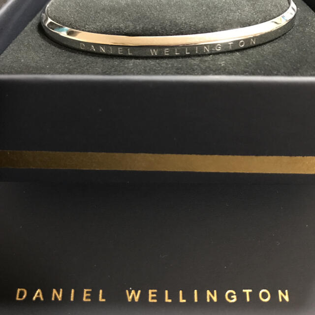 Daniel Wellington(ダニエルウェリントン)のDaniel Wellington CLASSIC BRACELET バングル メンズのアクセサリー(バングル/リストバンド)の商品写真