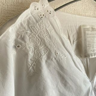 ビアズリー(BEARDSLEY)のビアズリーレース刺繍カッティングシャツブラウスカットソー(シャツ/ブラウス(長袖/七分))