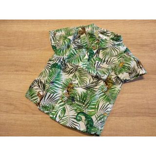 エイチアンドエム(H&M)の【未使用】半そでシャツ　ボタニカル柄(シャツ/カットソー)