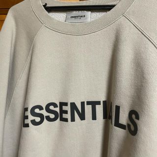 フィアオブゴッド(FEAR OF GOD)のessentialsトレーナー(スウェット)