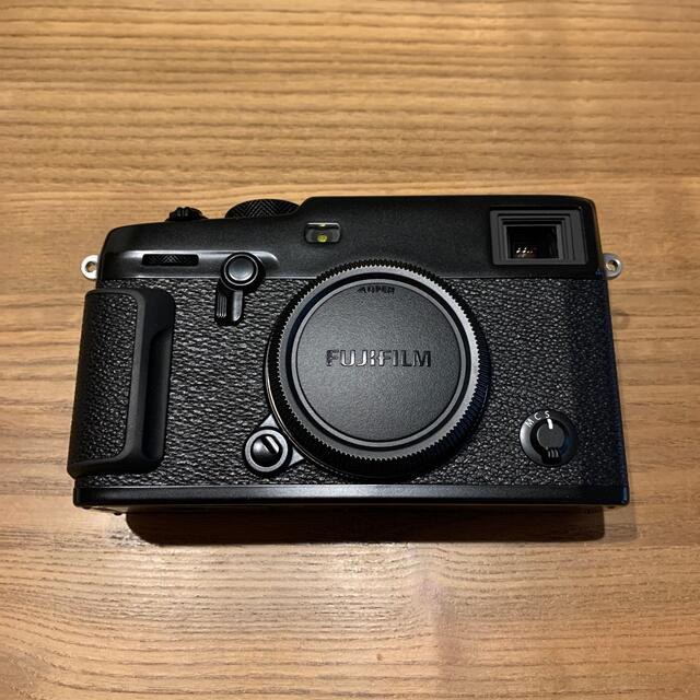 富士フイルム(フジフイルム)の富士フィルム　FUJIFILM XPRO3 美品　付属品多数 ミラーレス スマホ/家電/カメラのカメラ(ミラーレス一眼)の商品写真