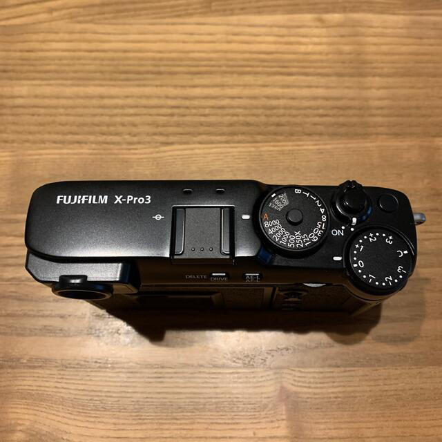 富士フイルム(フジフイルム)の富士フィルム　FUJIFILM XPRO3 美品　付属品多数 ミラーレス スマホ/家電/カメラのカメラ(ミラーレス一眼)の商品写真