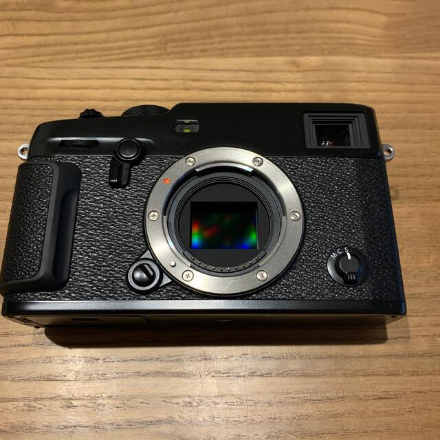 富士フイルム(フジフイルム)の富士フィルム　FUJIFILM XPRO3 美品　付属品多数 ミラーレス スマホ/家電/カメラのカメラ(ミラーレス一眼)の商品写真