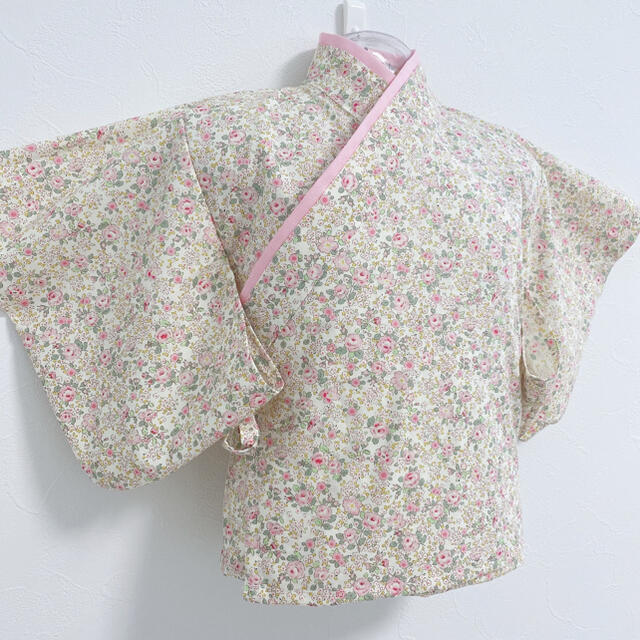 ベビー袴　完成品　ハンドメイド　70-80 ヘアバンド付き キッズ/ベビー/マタニティのベビー服(~85cm)(和服/着物)の商品写真