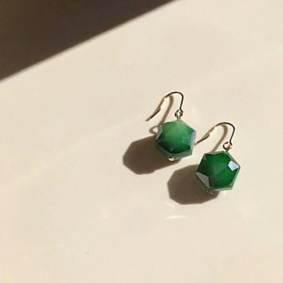 ビュルデサボン(bulle de savon)の021 一粒ビジュー　六角形ミニ　ピアス　イヤリング　ヴィンテージ　ハンドメイド(ピアス)