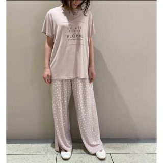 ボタニカルレーヨンロゴTシャツ＆ロングパンツSET