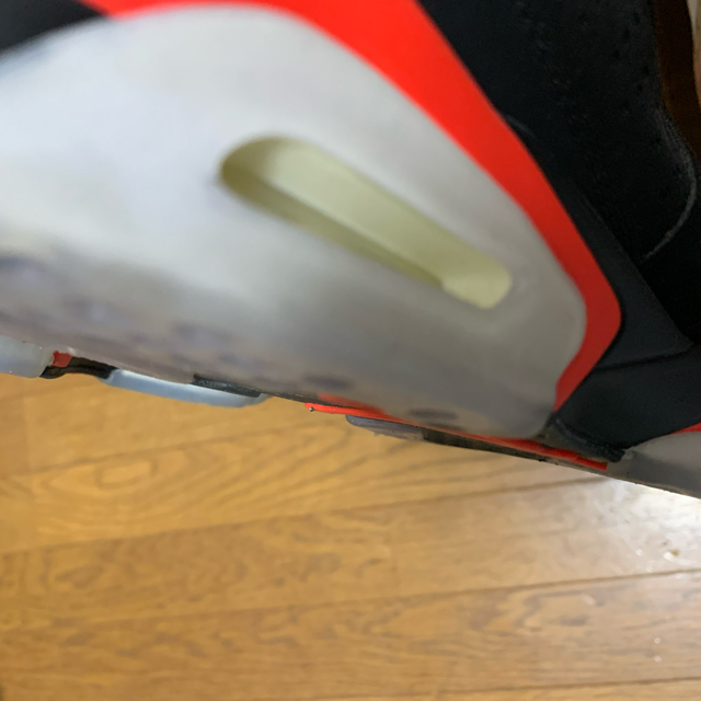 NIKE(ナイキ)のエアジョーダン6 インフラレッド2019 28㎝ メンズの靴/シューズ(スニーカー)の商品写真