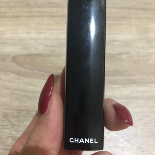 CHANEL(シャネル)のほぼ新品未使用！ シャネル リップ135 コスメ/美容のベースメイク/化粧品(口紅)の商品写真