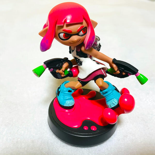 任天堂(ニンテンドウ)の『美品』amiibo アミーボ ガール ネオンピンクスプラトゥーン 任天堂 エンタメ/ホビーのゲームソフト/ゲーム機本体(その他)の商品写真