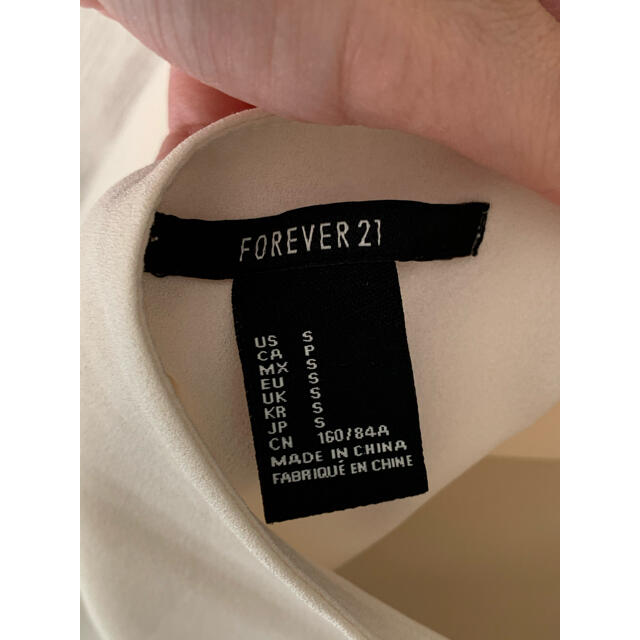 FOREVER 21(フォーエバートゥエンティーワン)のForever21 キャミ2点セット　新品未使用 レディースのトップス(キャミソール)の商品写真