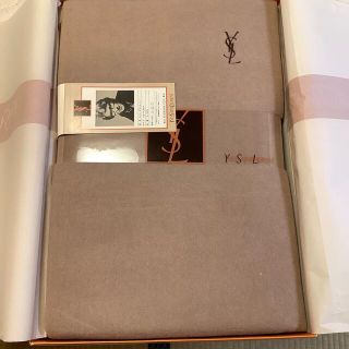 Yves Saint Laurent Beauteのフリマアイテム一覧 Yves Saint Laurent Beauteのフリマアイテム一覧