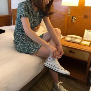 ザラ(ZARA)のbibiy花柄ワンピース　新品(ミニワンピース)