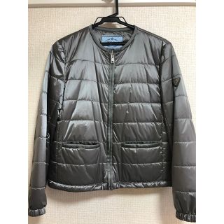 プラダ(PRADA)のアップルパイ様専用　プラダ PRADA ノーカラー　ショート丈ダウン ジャケット(ダウンジャケット)