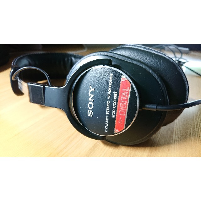 SONY(ソニー)のSONY MDR-CD900ST スマホ/家電/カメラのオーディオ機器(ヘッドフォン/イヤフォン)の商品写真