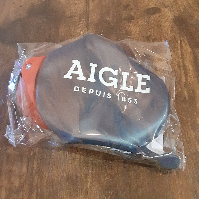 AIGLE(エーグル)のグロー6月号増刊・付録AIGLEシリコンボトル その他のその他(その他)の商品写真