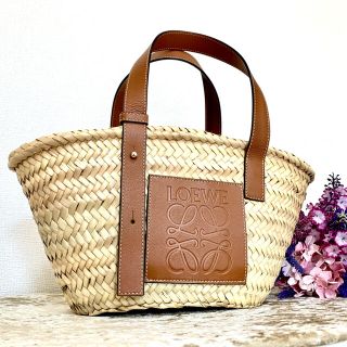 ロエベ(LOEWE)のLOEWE ロエベ　美品　ハンドバック　カゴ　スモール　カーフスキン　バスケット(かごバッグ/ストローバッグ)