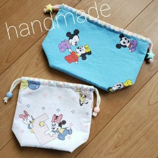 ディズニー(Disney)の[k**様専用] ベイビーミキミニ お弁当巾着 コップ袋 ヴィンテージシーツ生地(バッグ/レッスンバッグ)