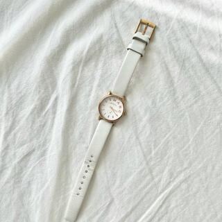 マークバイマークジェイコブス(MARC BY MARC JACOBS)のマークバイマークジェイコブス　腕時計　ホワイト(腕時計)