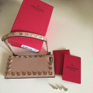 ヴァレンティノ(VALENTINO)のVALENTINO iPhone66sカバー(iPhoneケース)